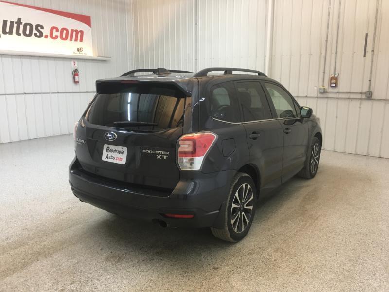 Subaru Forester  2017
