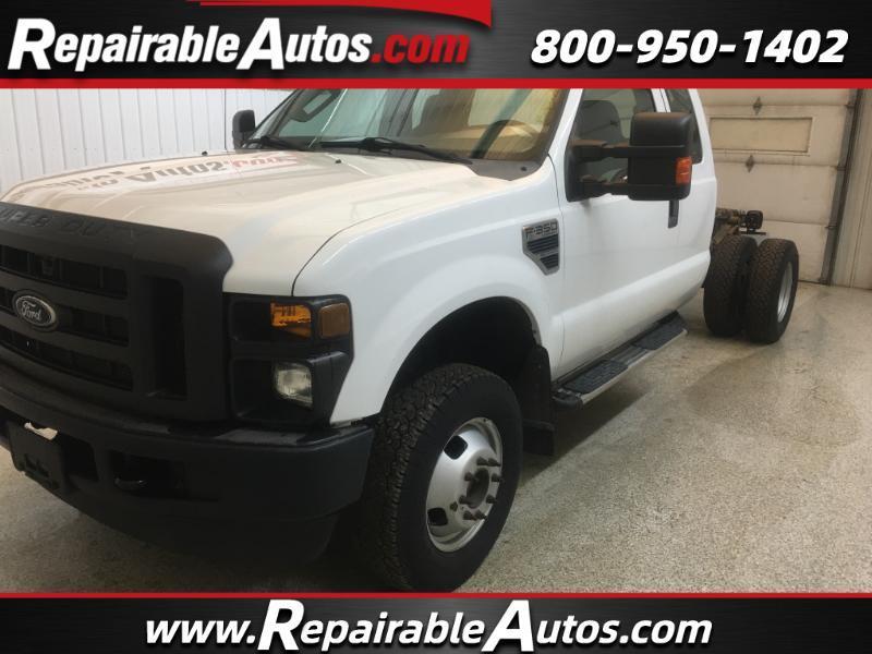 2009 Ford F-350 SD FX4 SuperCab Long Bed DRW 4WD