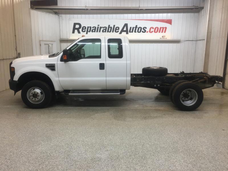 Ford F-350 SD FX4 SuperCab Long Bed DRW 4WD 2009