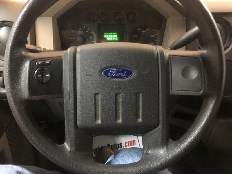 Ford F-350 SD FX4 SuperCab Long Bed DRW 4WD 2009