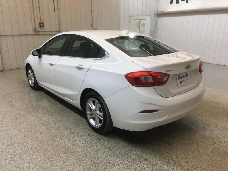 Chevrolet Cruze  2017