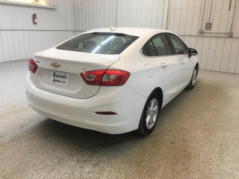 Chevrolet Cruze  2017