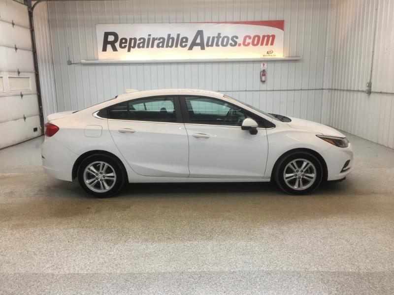 Chevrolet Cruze  2017