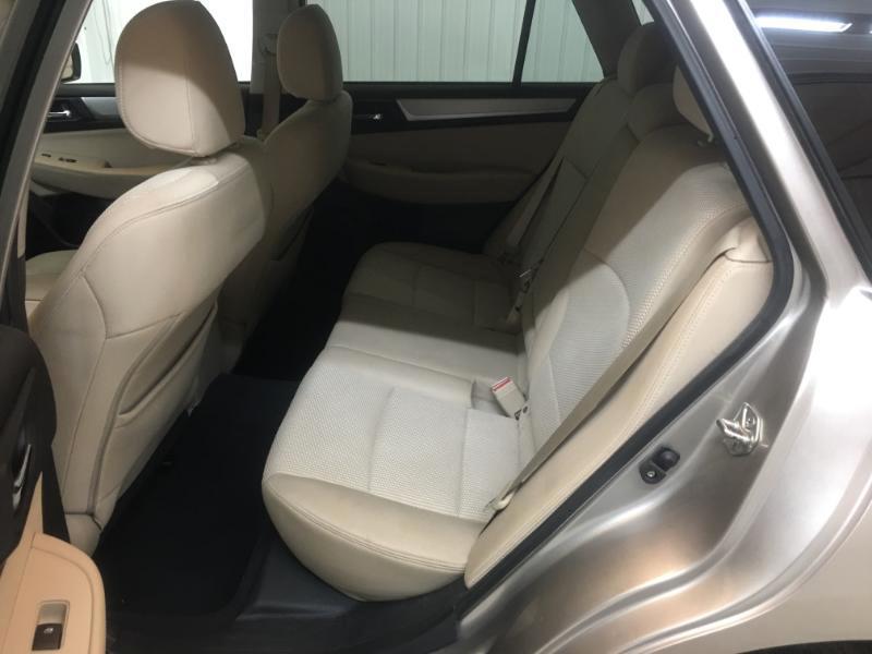 Subaru Outback  2016