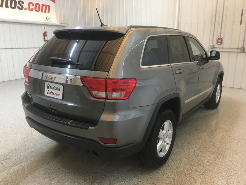 Jeep Grand Cherokee  2013