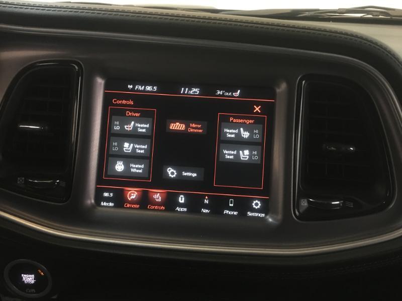 Dodge Challenger  2022