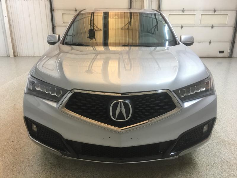 Acura MDX  2020