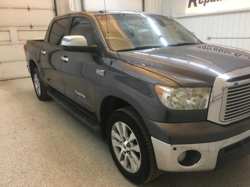 Toyota Tundra  2012