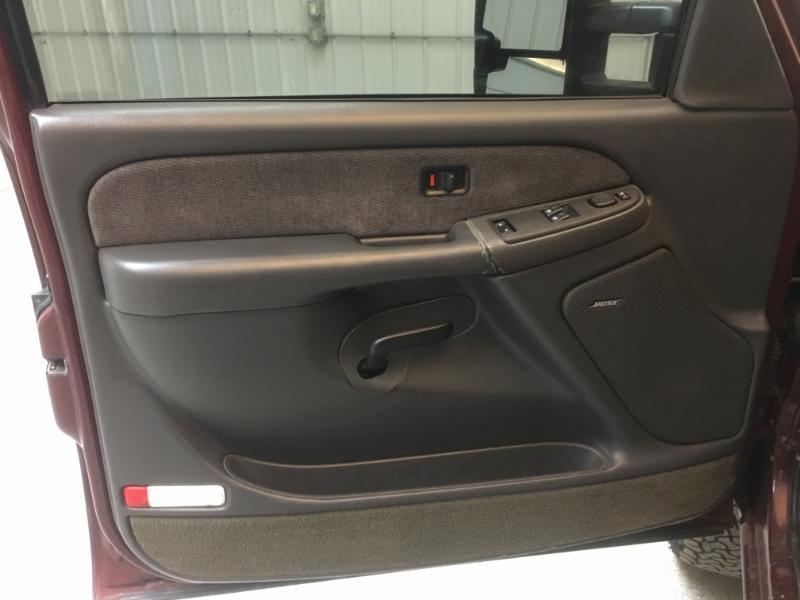 GMC Sierra 2500HD  2003