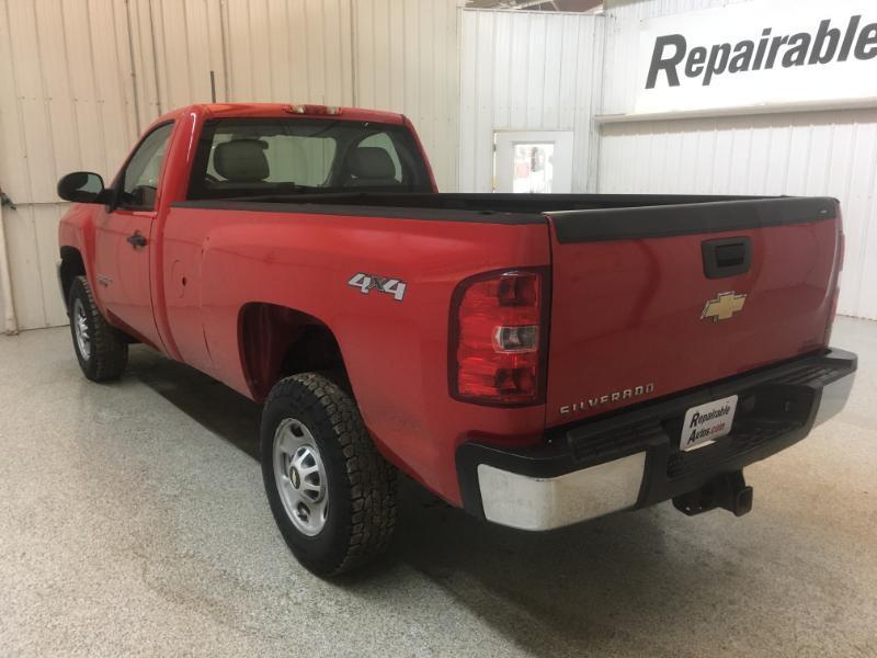 Chevrolet Silverado 2500HD  2011