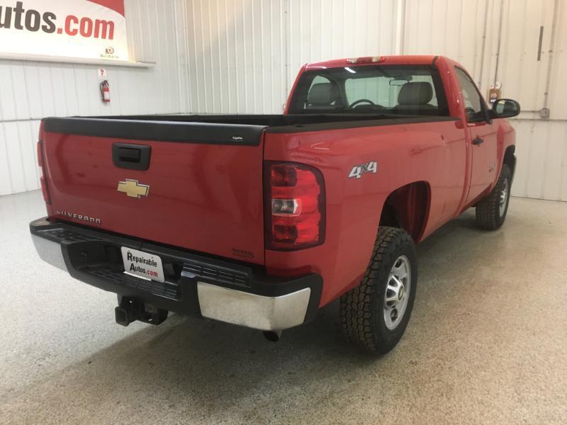 Chevrolet Silverado 2500HD  2011