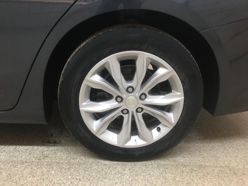 Chevrolet Malibu  2020