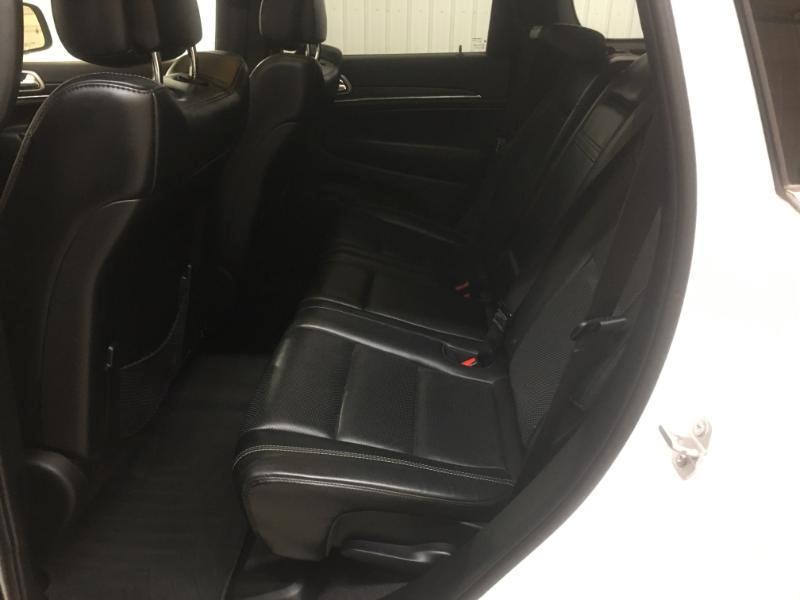 Jeep Grand Cherokee  2016