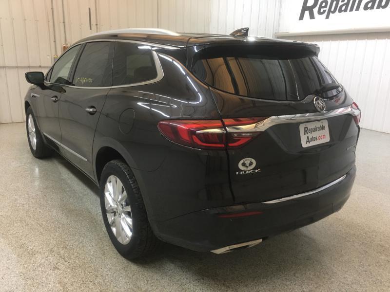 Buick Enclave  2018
