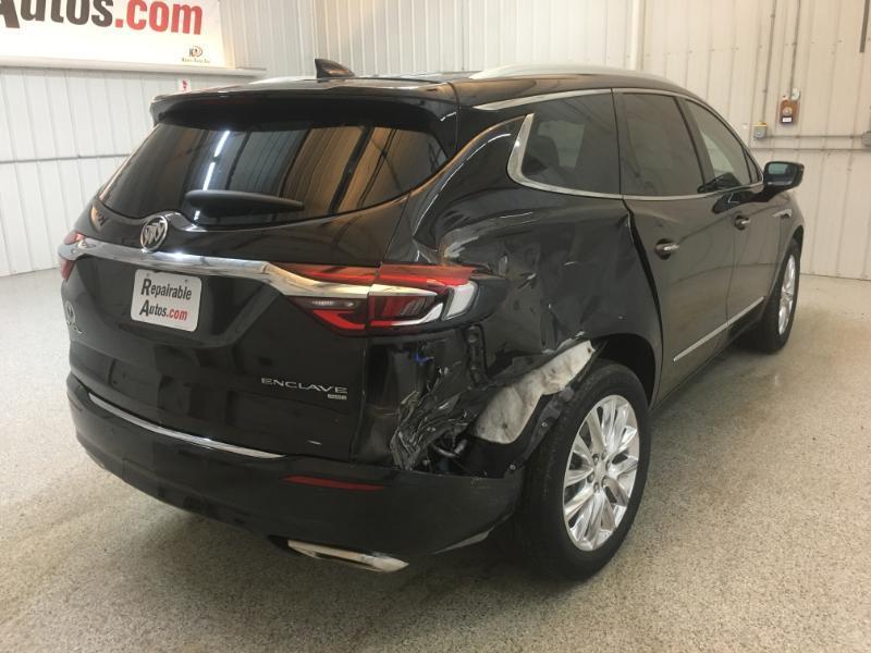 Buick Enclave  2018
