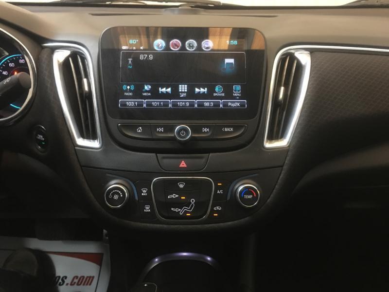 Chevrolet Malibu  2017