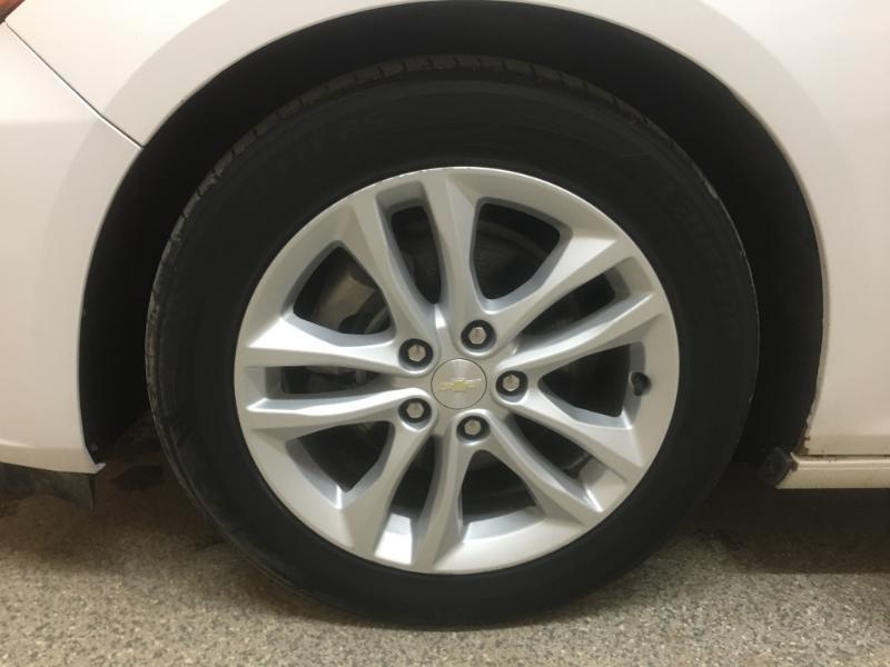 Chevrolet Malibu  2017
