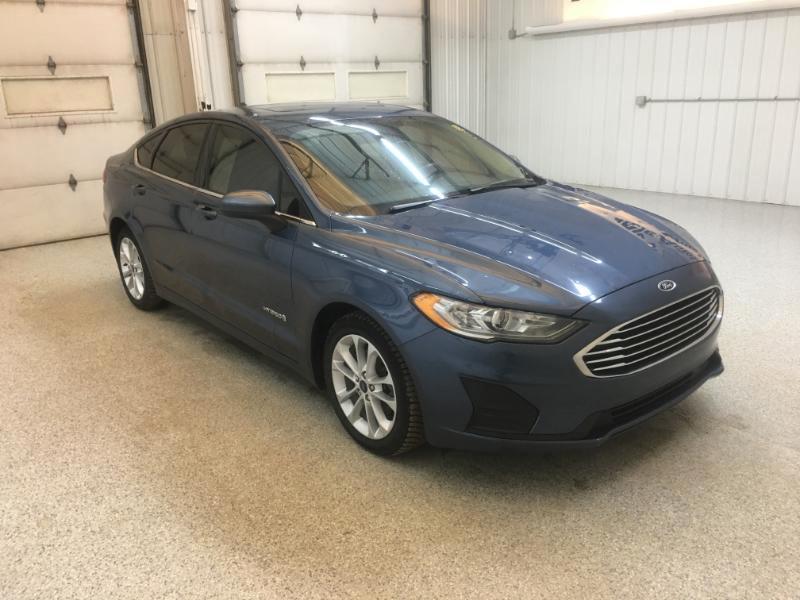 Ford Fusion Hybrid  2019