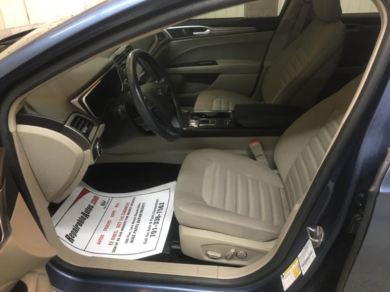 Ford Fusion Hybrid  2019