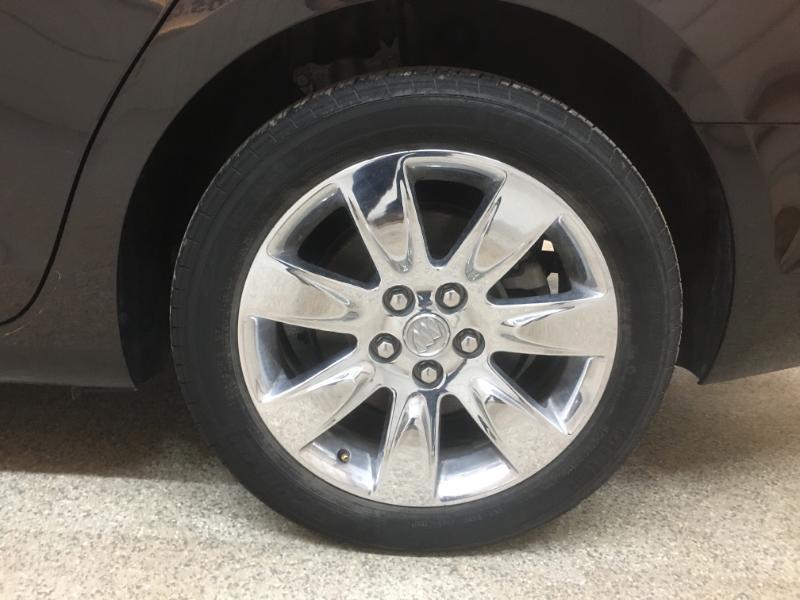 Buick LaCrosse  2013