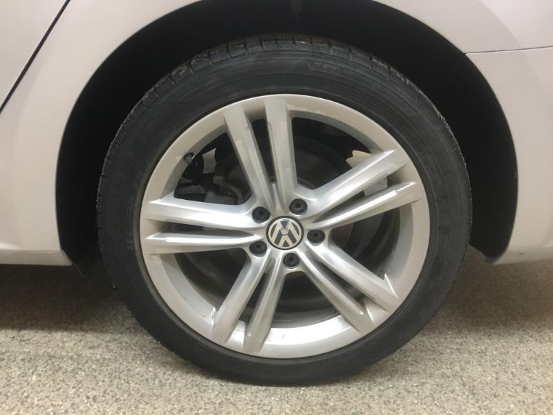 Volkswagen Passat  2015