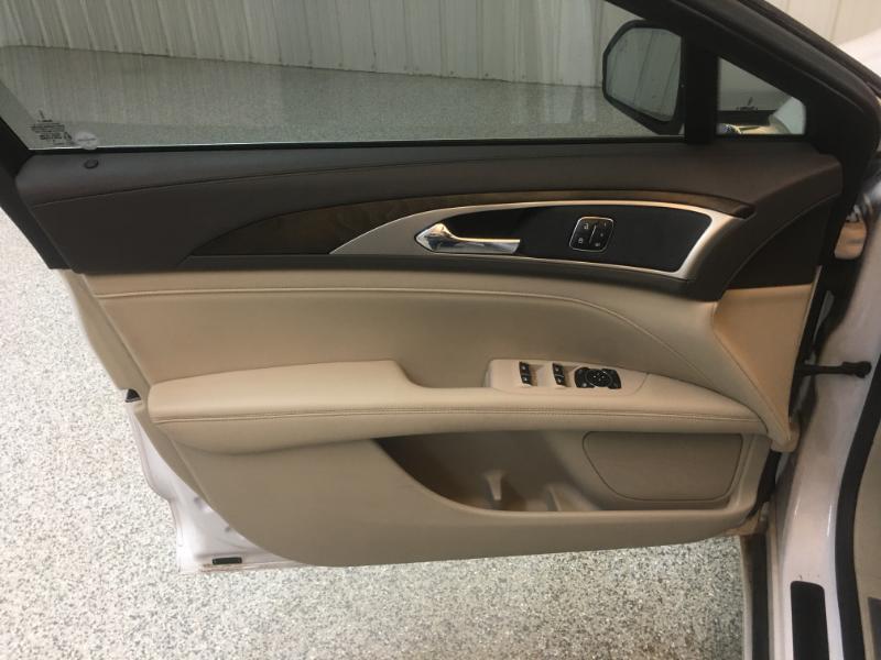 Lincoln MKZ  2017