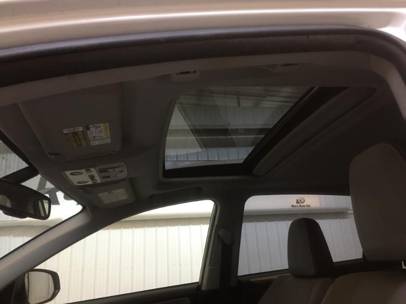 Toyota RAV4  2014