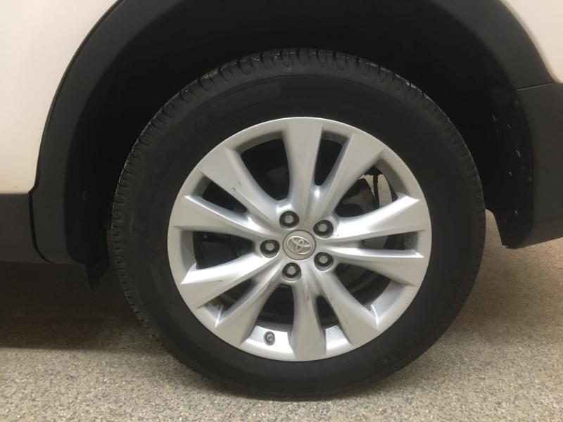 Toyota RAV4  2014