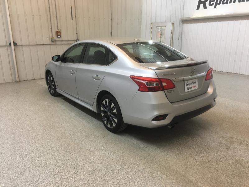 Nissan Sentra  2017