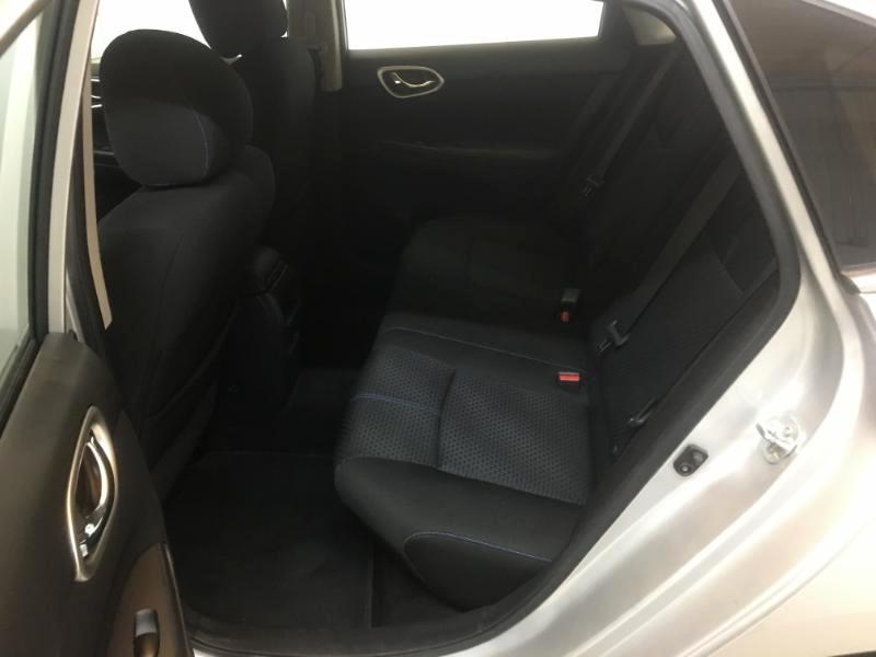 Nissan Sentra  2017