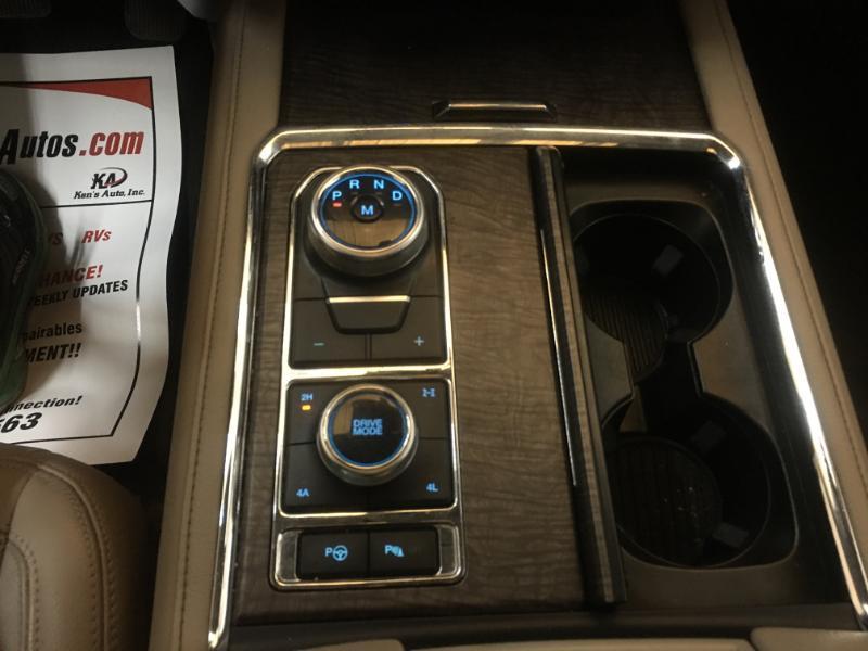 Ford Expedition  2020