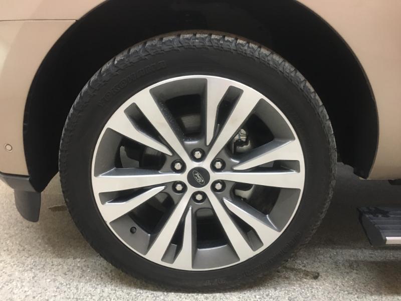 Ford Expedition  2020