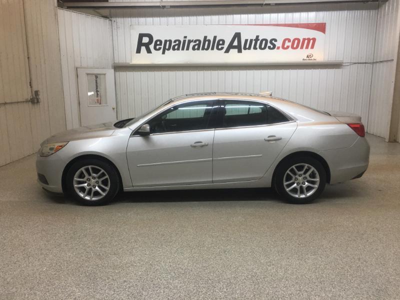 Chevrolet Malibu  2015