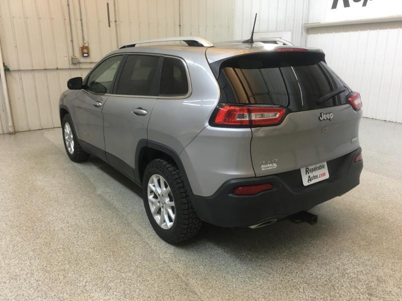 Jeep Cherokee  2016