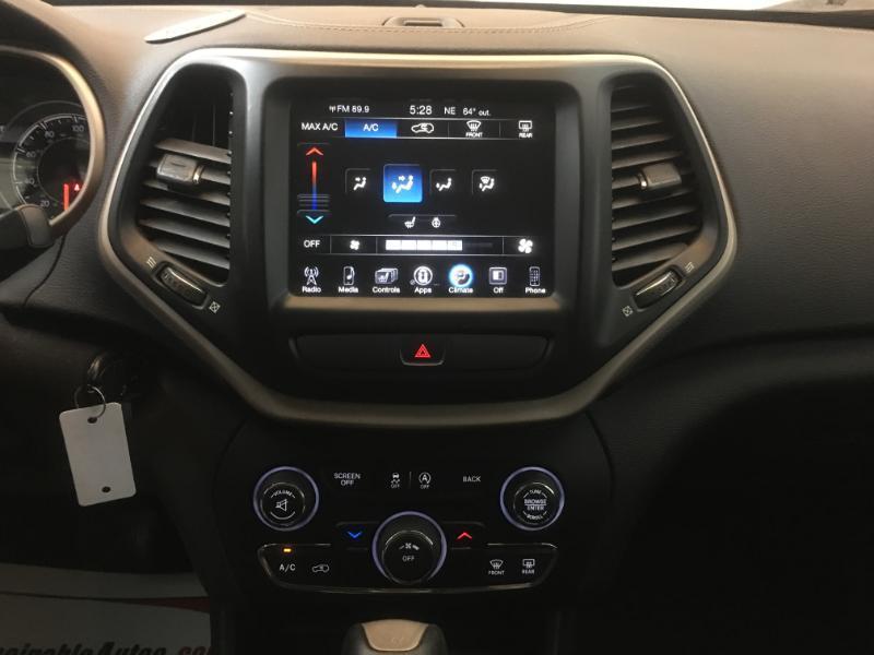 Jeep Cherokee  2016