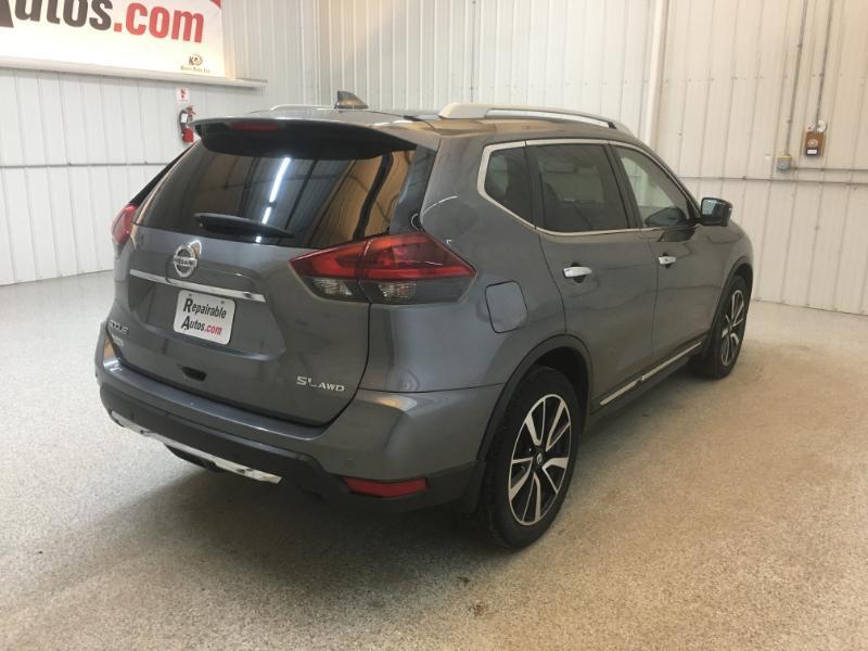 Nissan Rogue  2019