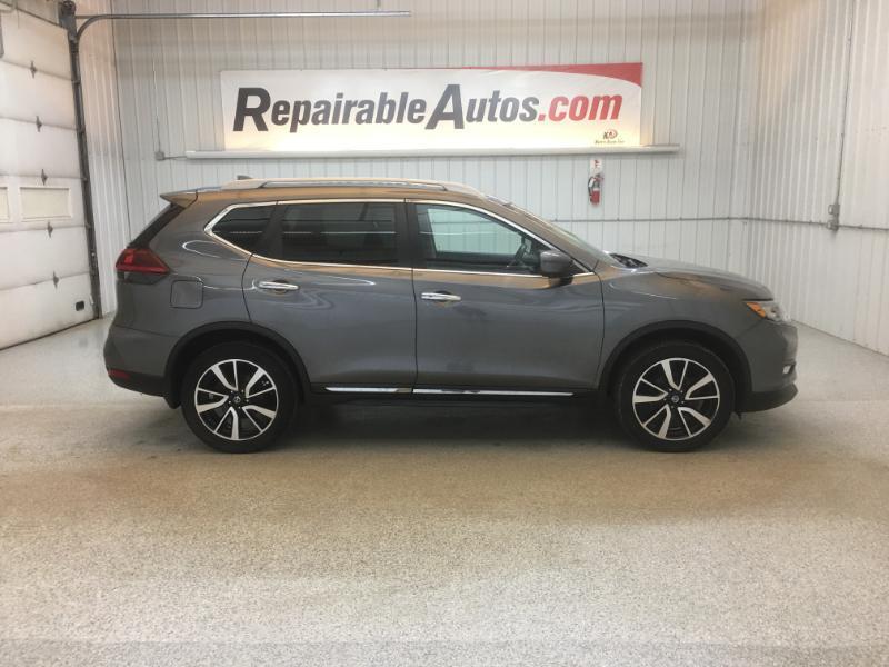 Nissan Rogue  2019