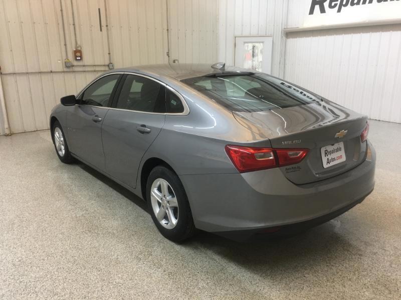 Chevrolet Malibu  2023