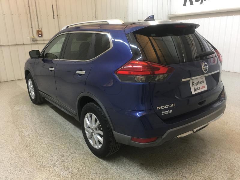 Nissan Rogue  2017