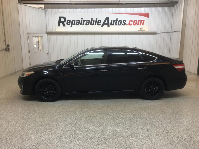 Toyota Avalon  2015