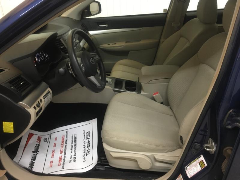 Subaru Outback  2010