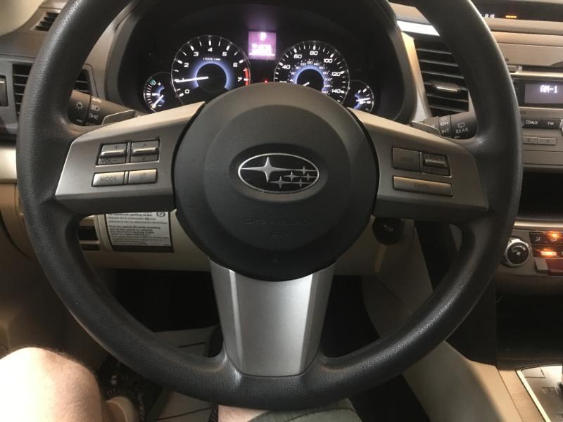 Subaru Outback  2010