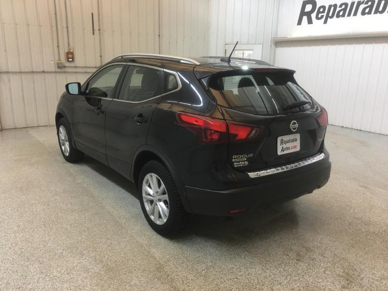 Nissan Rogue Sport  2018