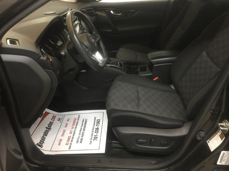 Nissan Rogue Sport  2018