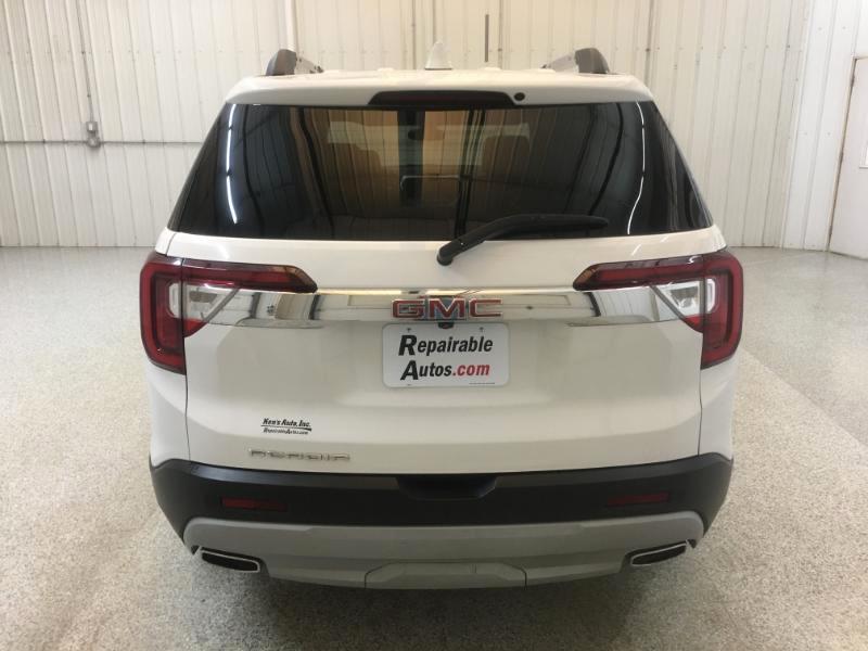 GMC Acadia  2021