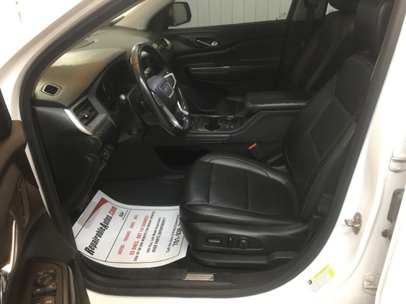 GMC Acadia  2021