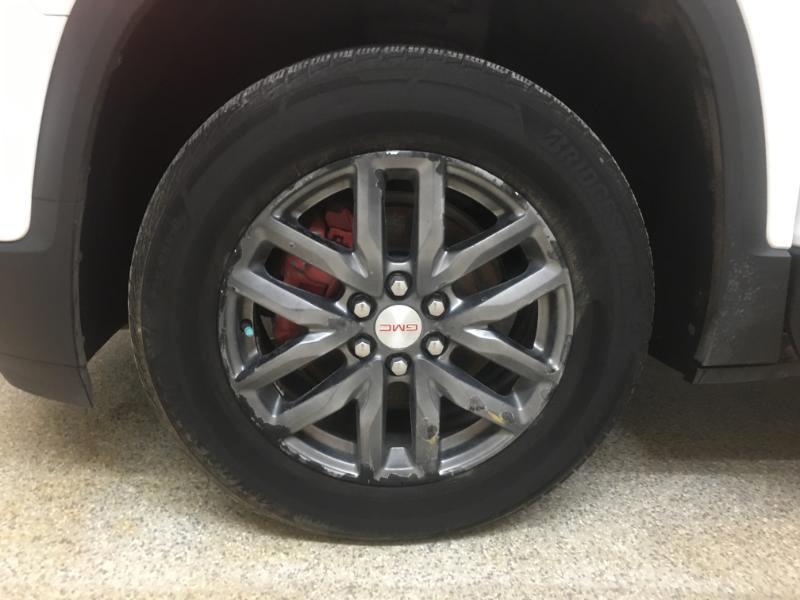 GMC Acadia  2021