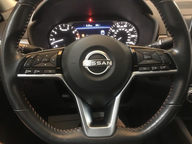 Nissan Altima  2023