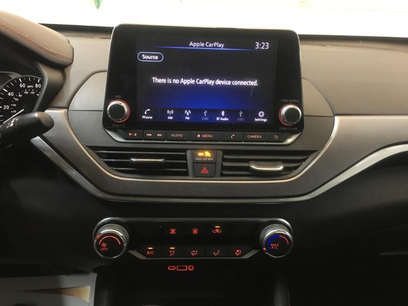 Nissan Altima  2023