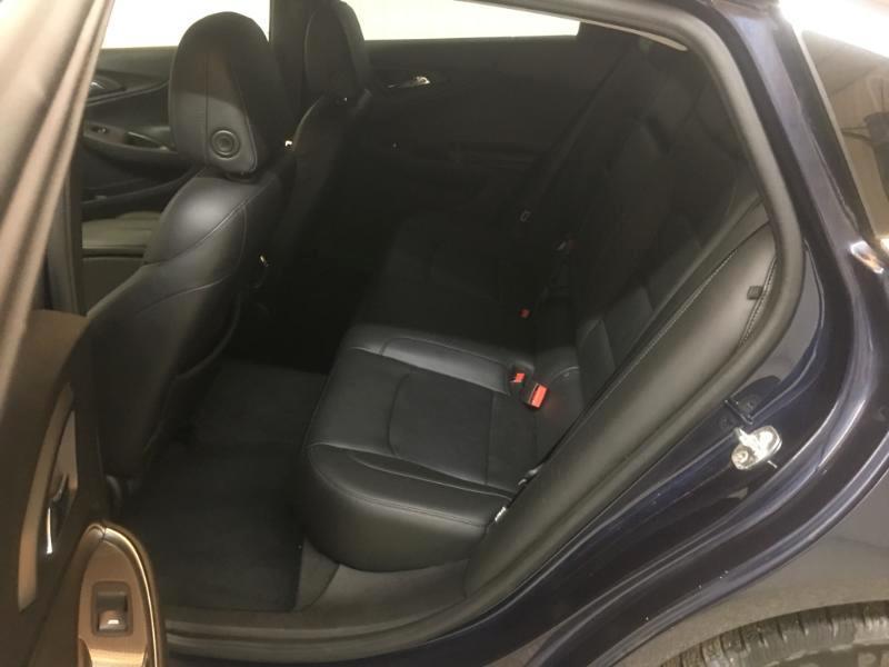 Chevrolet Malibu  2016
